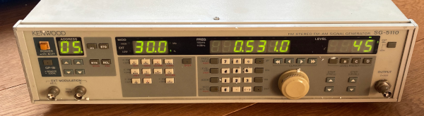 Kenwood SG 5110 Signaal generator